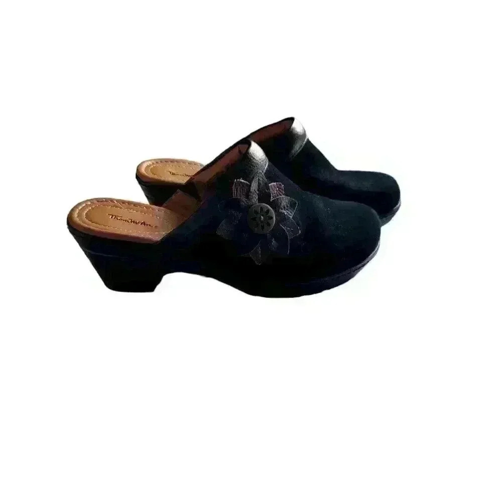 Thomas McAn leather/suede clog - Picture 7 of 9